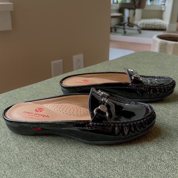 Black patent leather Mules - Mark Joseph NYC - Picture 2 of 4